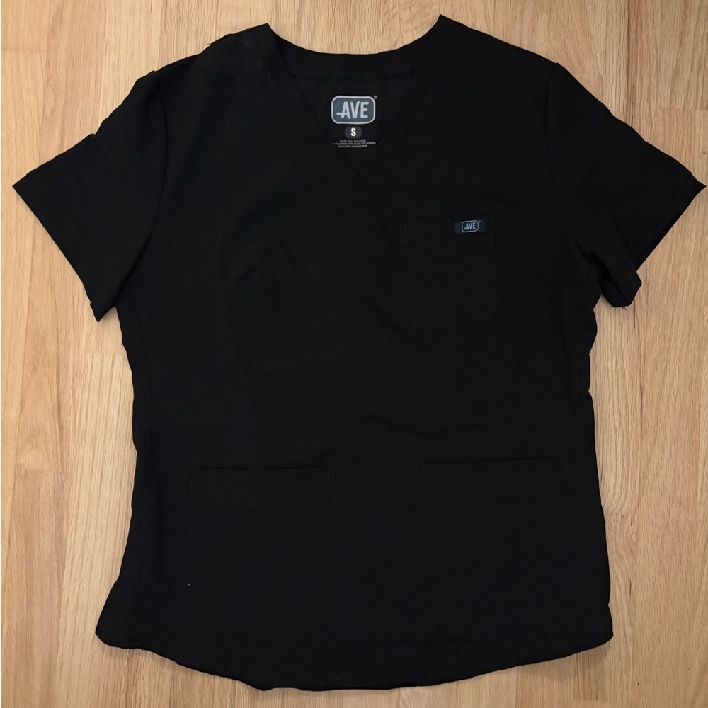 Medline AVE scrub top